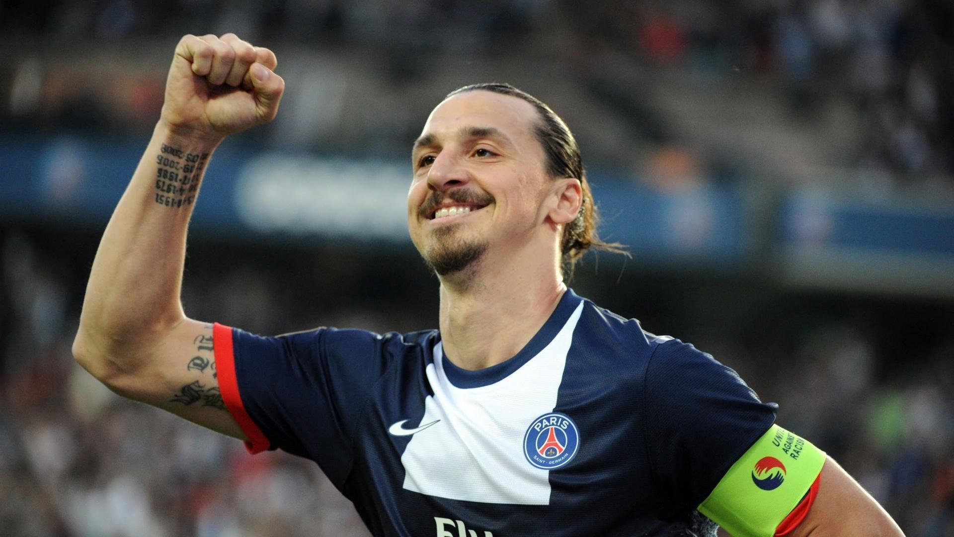 温网2024,阿尔卡拉斯逆转夺冠,斯瓦泰克首夺草地大满贯